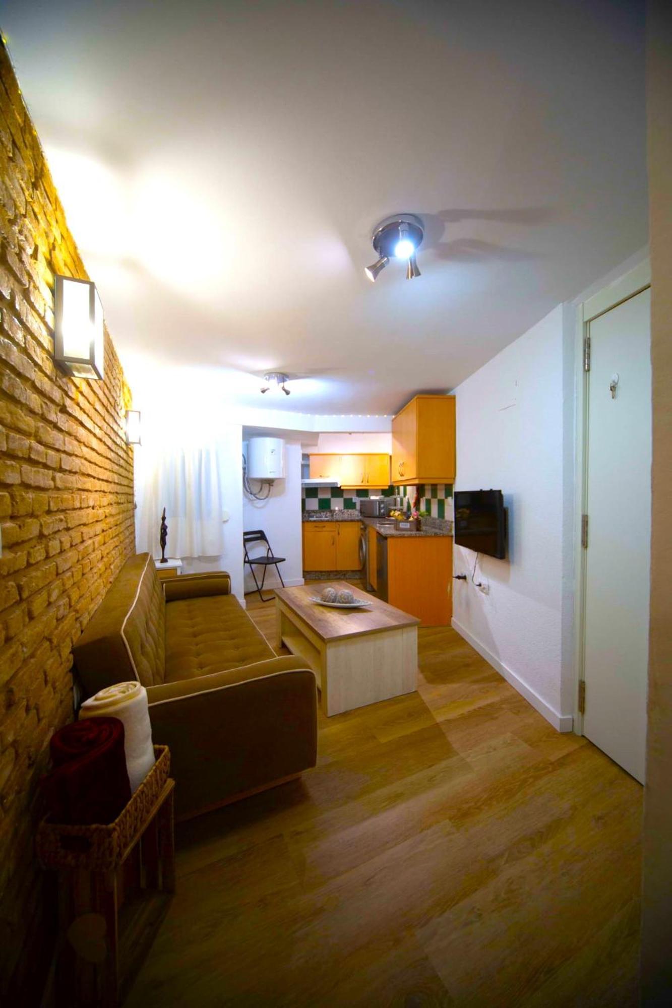 Santa Catalina Center Apartment Seville Exterior photo